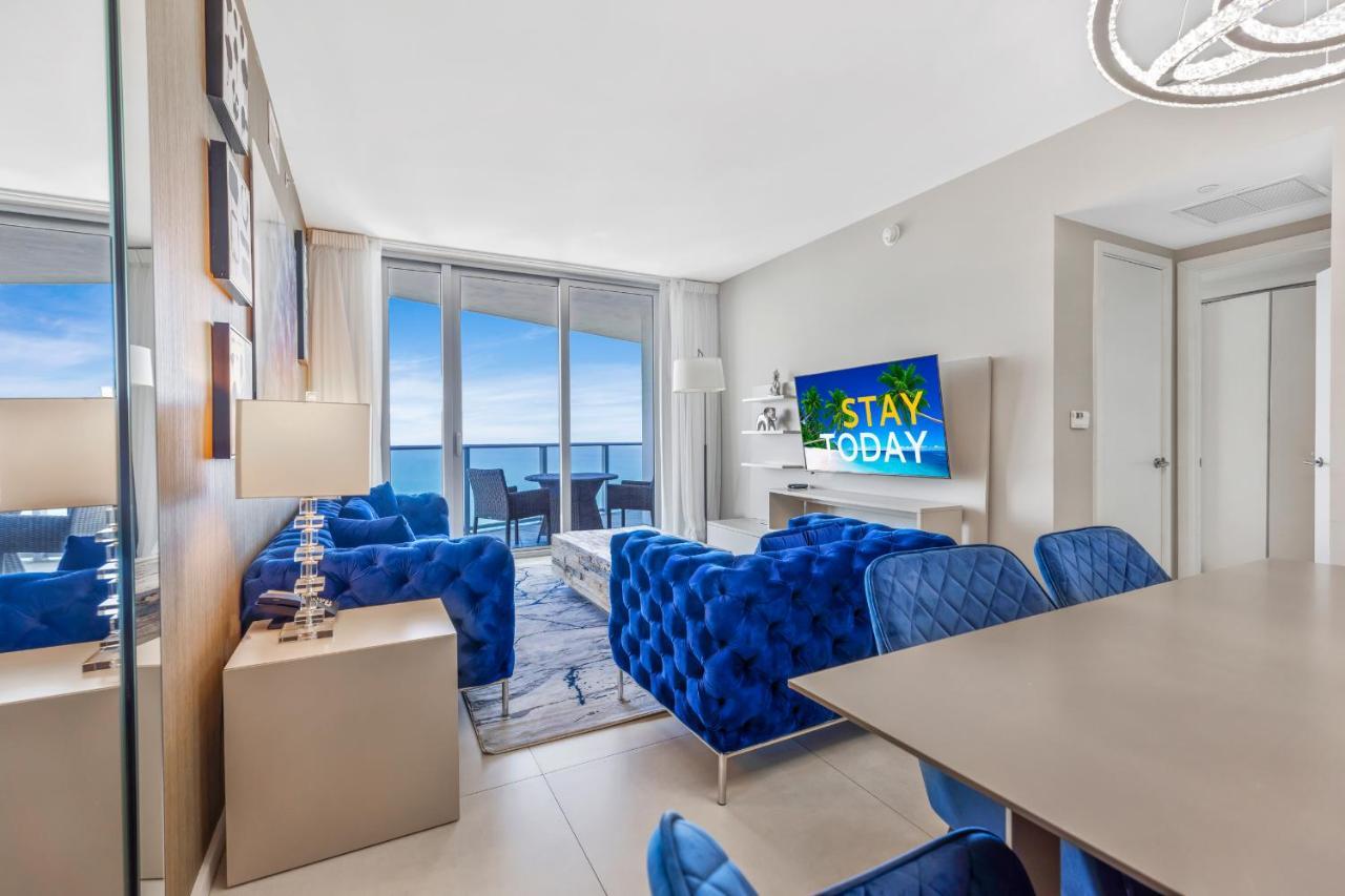 The Ultimate Resort - Beachfront 2 Bedroom Apartment With Direct Ocean View, Rooftop Pool, Hot Tub And Gym Χόλιγουντ Εξωτερικό φωτογραφία