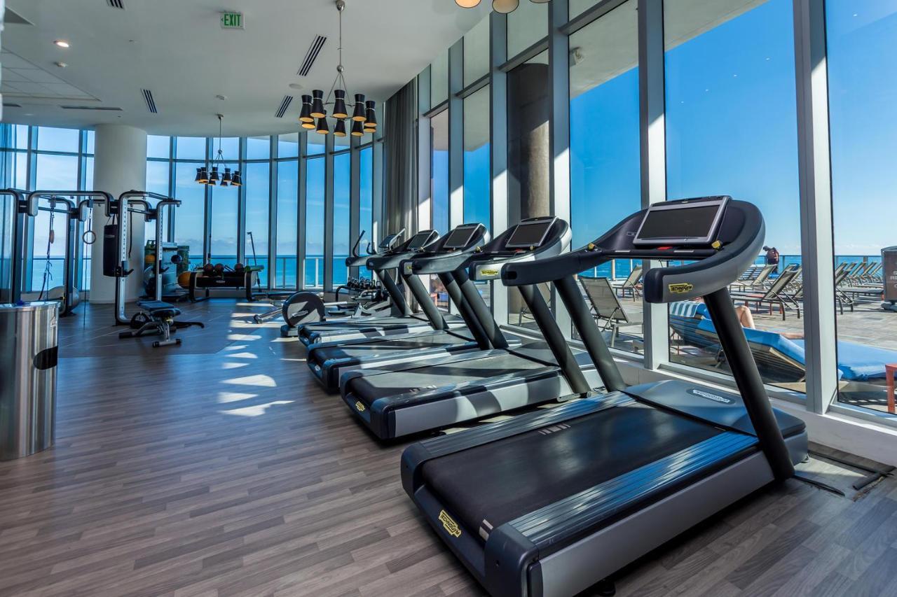 The Ultimate Resort - Beachfront 2 Bedroom Apartment With Direct Ocean View, Rooftop Pool, Hot Tub And Gym Χόλιγουντ Εξωτερικό φωτογραφία